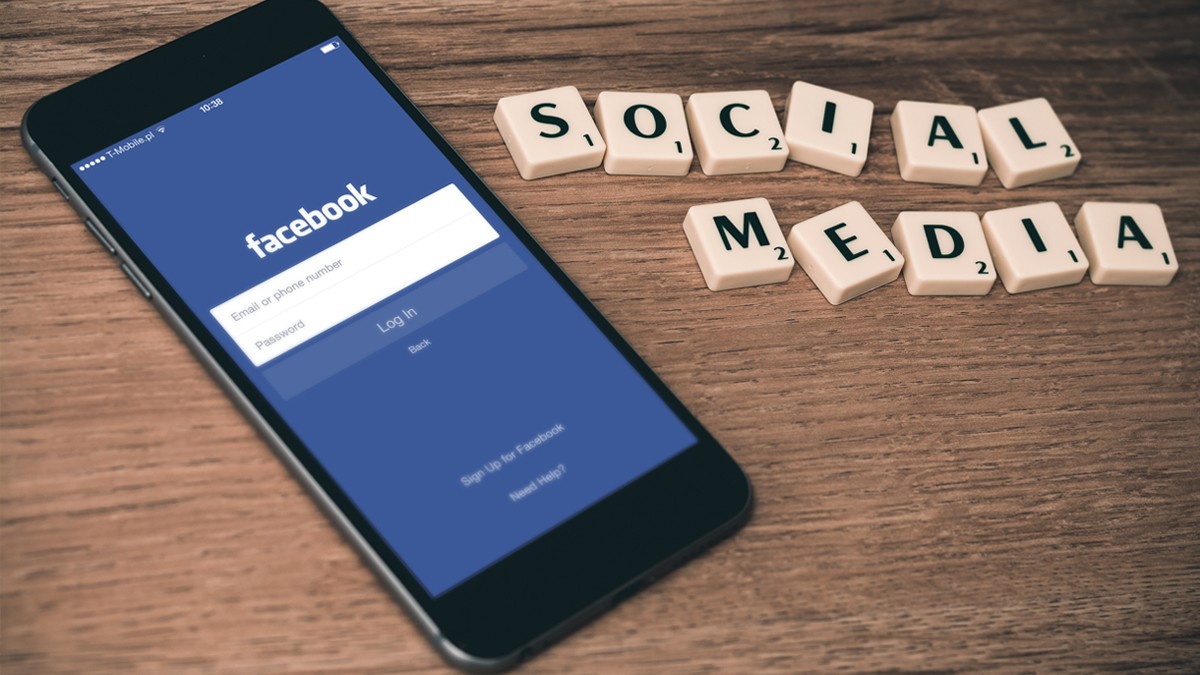 Grow Your Small Business With Social Media